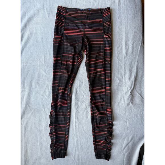 Lululemon Speed Up Tight Leggings Size 4 Black Red Stripe Ruffle Hem Pockets - Picture 1 of 6